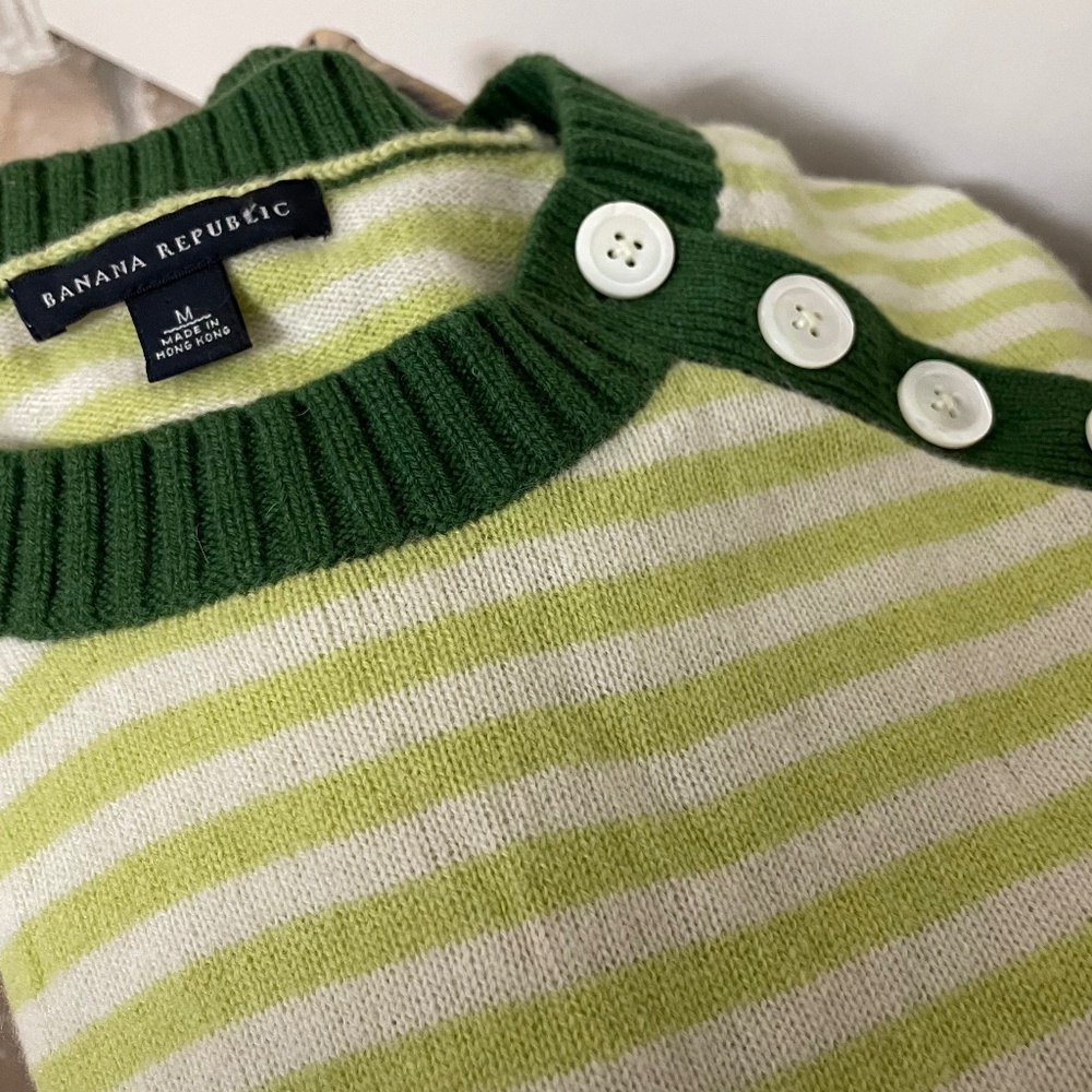 Vintage Banana Republic Sweater Women’s M Cashmere & Wool Made Hong Kong Y2K